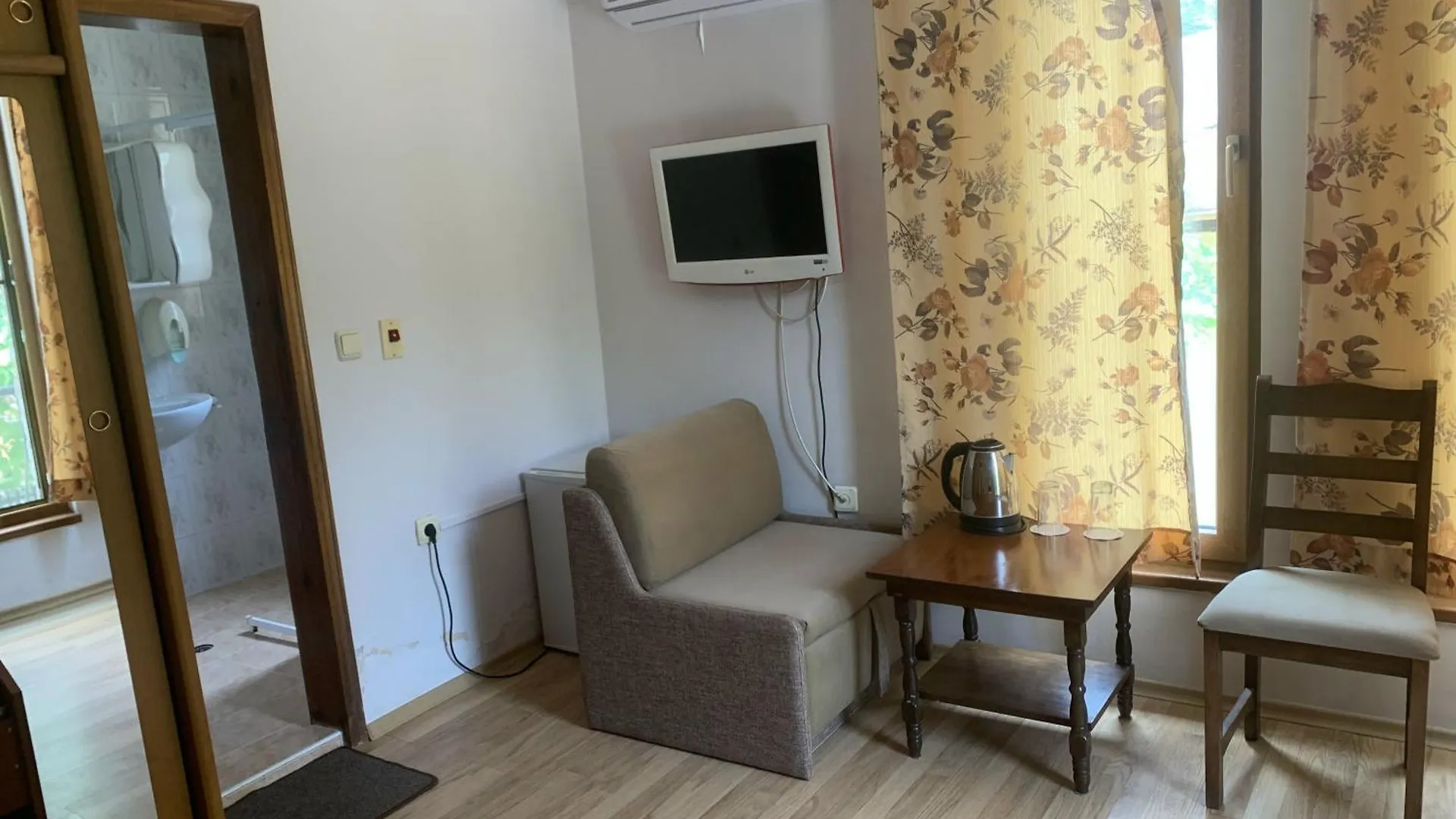 Villa Maxim Βάρνα 0*,