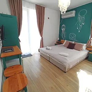 https://guest-house-sunflowers.primorskohotels.com